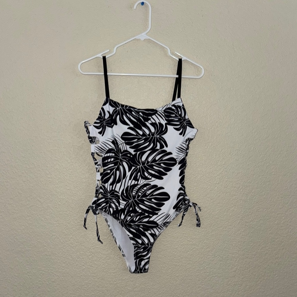 Tropical Leaf Print Kids One Piece Swimsuit